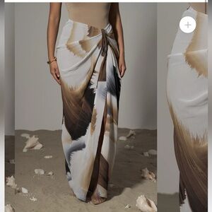 Brand new with tags Skirt size XXL